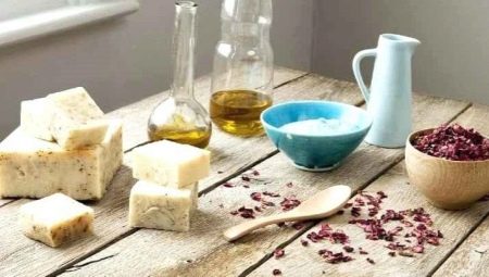 Handgemachte Seife: woraus besteht, Rezepte und Meisterkurse