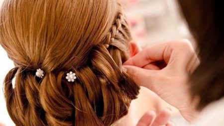 Stylish hairstyles with hairpins