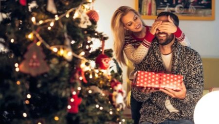 Što pokloniti mužu za Novu godinu?