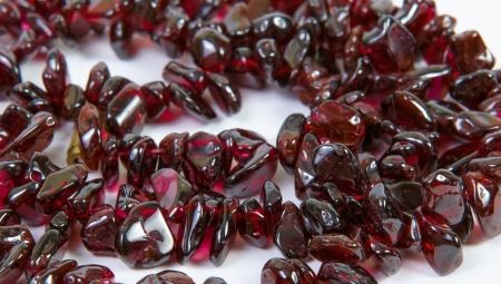 Artificial garnet: what kind of stone is it and how to distinguish it from natural?