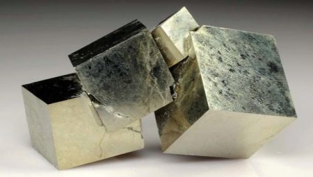 Пирит: значење и својства камена