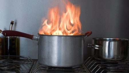 Hoe zich te ontdoen van de brandlucht in het appartement na een uitgebrande pan?
