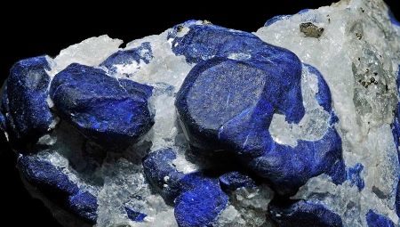 Kamen lapis lazuli: značajke, značenje i svojstva