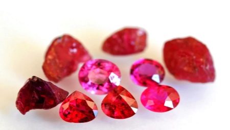 Црвено камење: врсте, својства и обим