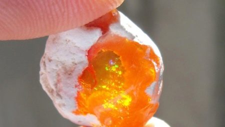 Opale di fuoco: quali proprietà ha e dove viene utilizzato?