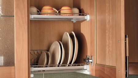 Dimensions of dish dryers in the closet