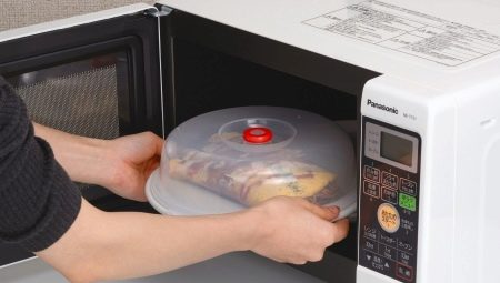 Vrste in značilnosti izbire posode za mikrovalovno pečico 