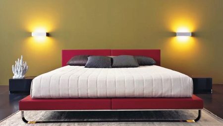 Svítidla v ložnici nad postelí: typy a umístění