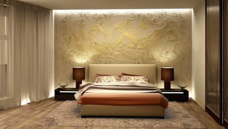 Dekorativt gips på soverommet: varianter og tips for valg