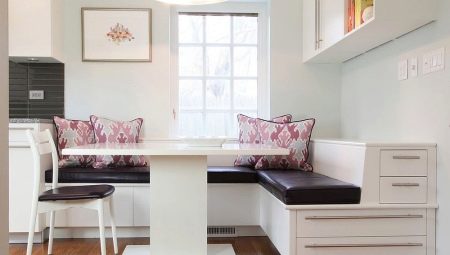 Sofa untuk dapur kecil: pilihan terbaik dan kriteria pemilihan