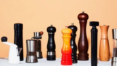 How to open a pepper mill and add spices to it?