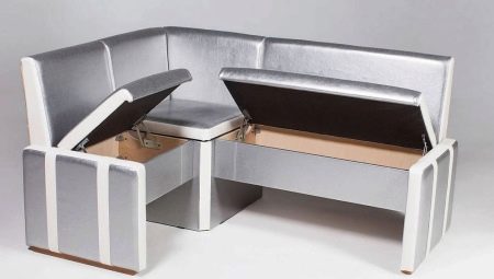 Kuhinjski kutovi bez stola: što su i kako ih odabrati?