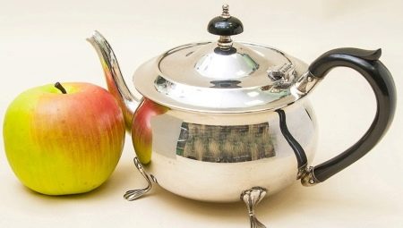 Mga metal teapot: mga uri, kalamangan at kahinaan