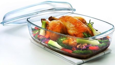 Стаклене посуде за печење: предности и мане, избор и брига
