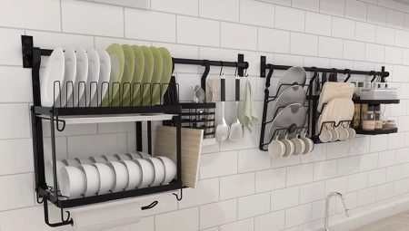 Types and selection criteria for hanging dish dryers