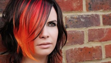 Kızıl ve siyah saç: renklendirmenin özellikleri ve yöntemleri