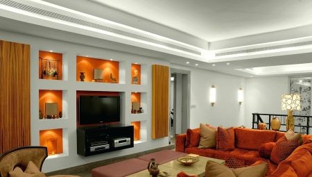 Relung drywall di ruang tamu: rekomendasi desain dan contoh indah