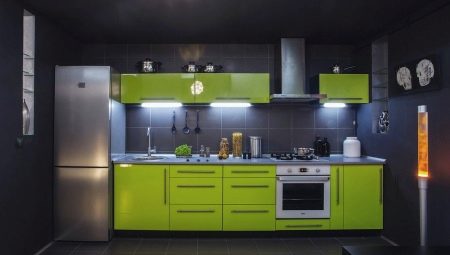 Απευθείας κουζίνες 3 m: ιδέες σχεδίασης και ενδιαφέροντα παραδείγματα