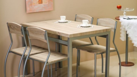Konyhai székek és asztalok: típusok és választék