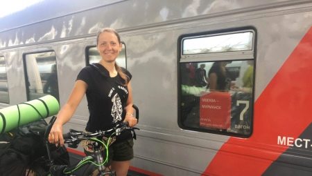 How to transport a bike on a train?