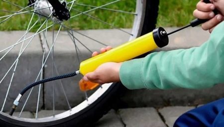 Pompe pentru biciclete: caracteristici ale pompelor de mână pentru  biciclete, o prezentare generală a modelelor de picior cu un manometru, o  descriere a celor mai bune mărci Giyo și Stels. Cum să