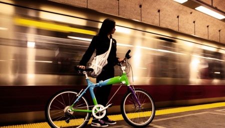 Aturan untuk mengangkut sepeda di kereta bawah tanah