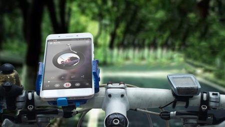 Držači telefona za bicikle: vrste i izbor