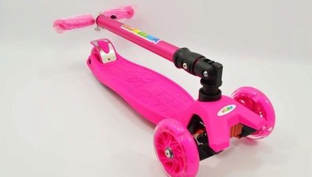 Foldelige scootere til børn: fordele og ulemper, mærker, valg