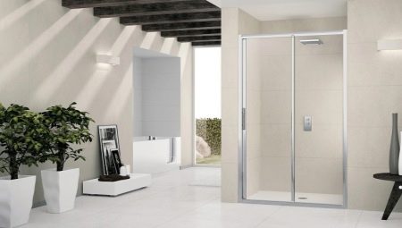 Sprchové dvere do výklenku: odrody, veľkosti a odporúčania na výber