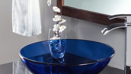 Lavabos ronds dans la salle de bain: caractéristiques, variétés, choix