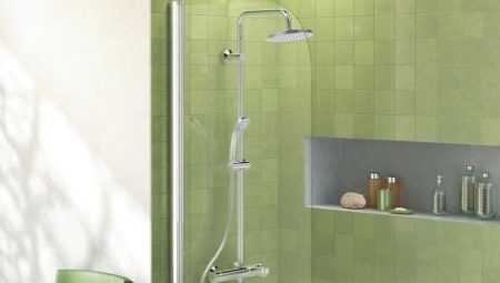 Sprchové stojany s mixérom: čo sú a ako si vybrať?