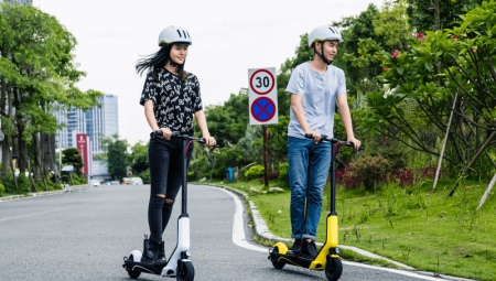 Xiaomi elektrische scooters: variëteiten, keuze, gebruiksnuances