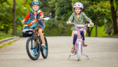 Kā izvēlēties velosipēdu bērna augumam?