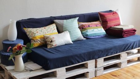 Sofa palet: jenis dan contoh di interior