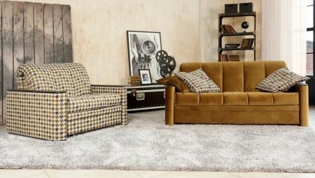 Sofa yang terbentang ke depan: jenis, ukuran, dan aturan pemilihan