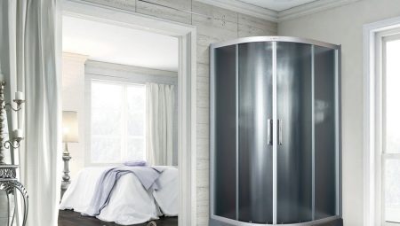 Kabin shower dengan kedalaman 70 cm