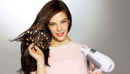 Ionização em secador de cabelo: para que serve e para que serve? Visão geral dos secadores de cabelo iônicos