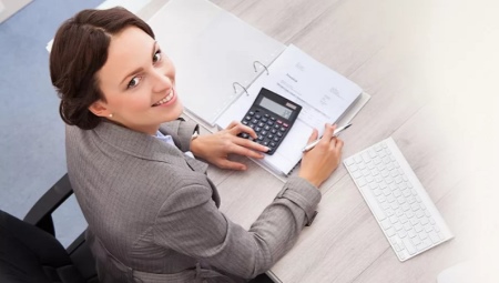 ¿Cómo redactar un currículum para un jefe de contabilidad?