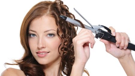 Besi keriting untuk rambut panjang sederhana: bagaimana untuk memilih dan membuat keriting?
