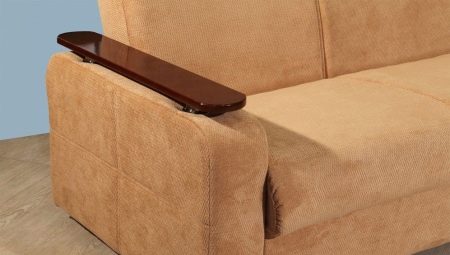 Подлакътници за дивана: какви са те и какво да покрият?