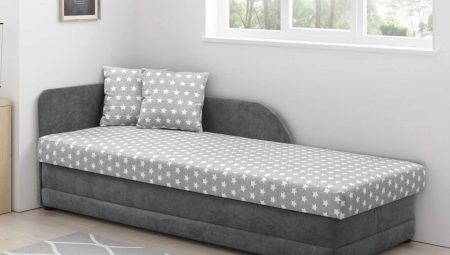 Apa perbedaan antara ottoman dan tempat tidur dan sofa?