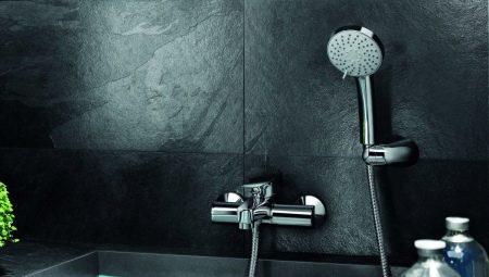 De bästa badrumsblandarna: sammanställer en bedömning av tillverkare