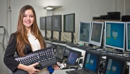 Obrazovanje programera: koja je diploma potrebna i kako učiti?
