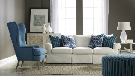 Mga sofa at armchair: mga modernong set sa interior