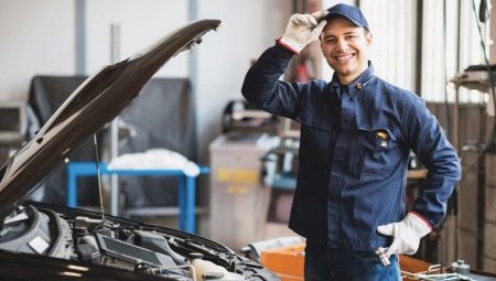 Araba tamircisi: profesyonel standart ve iş tanımları
