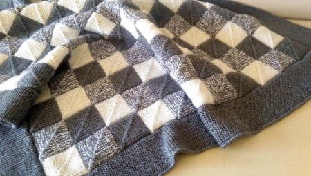 Knitted patchwork plaid