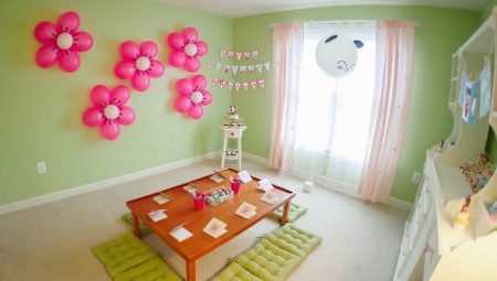 Kā izrotāt istabu meitenes dzimšanas dienā?