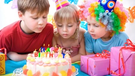 Egy 9 éves gyermek születésnapjának megünneplése: a legjobb versenyek és forgatókönyvek