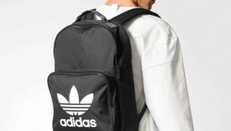 Ciri-ciri dan barisan beg galas Adidas