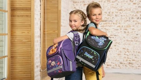 Choisir un sac à dos pour l'école en 4e année